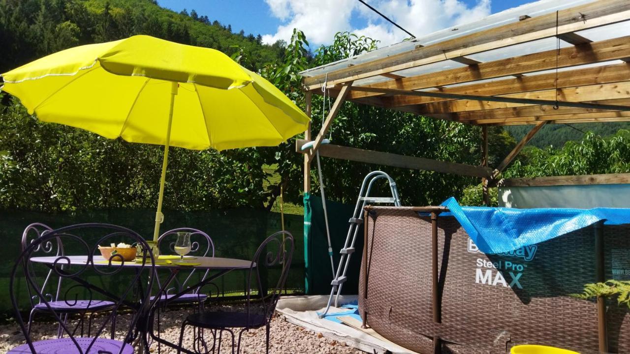 Hotel Abri De Jardin Amenage, Chambre Camping Glamour Lalaye Esterno foto